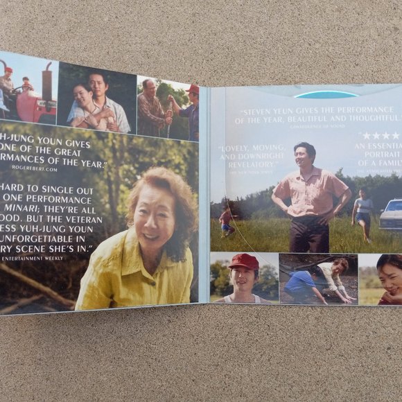 FOR YOUR CONSIDERATION -Minari SAG DVD Screener - Yuen, Youn, Cast - Picture 3 of 8